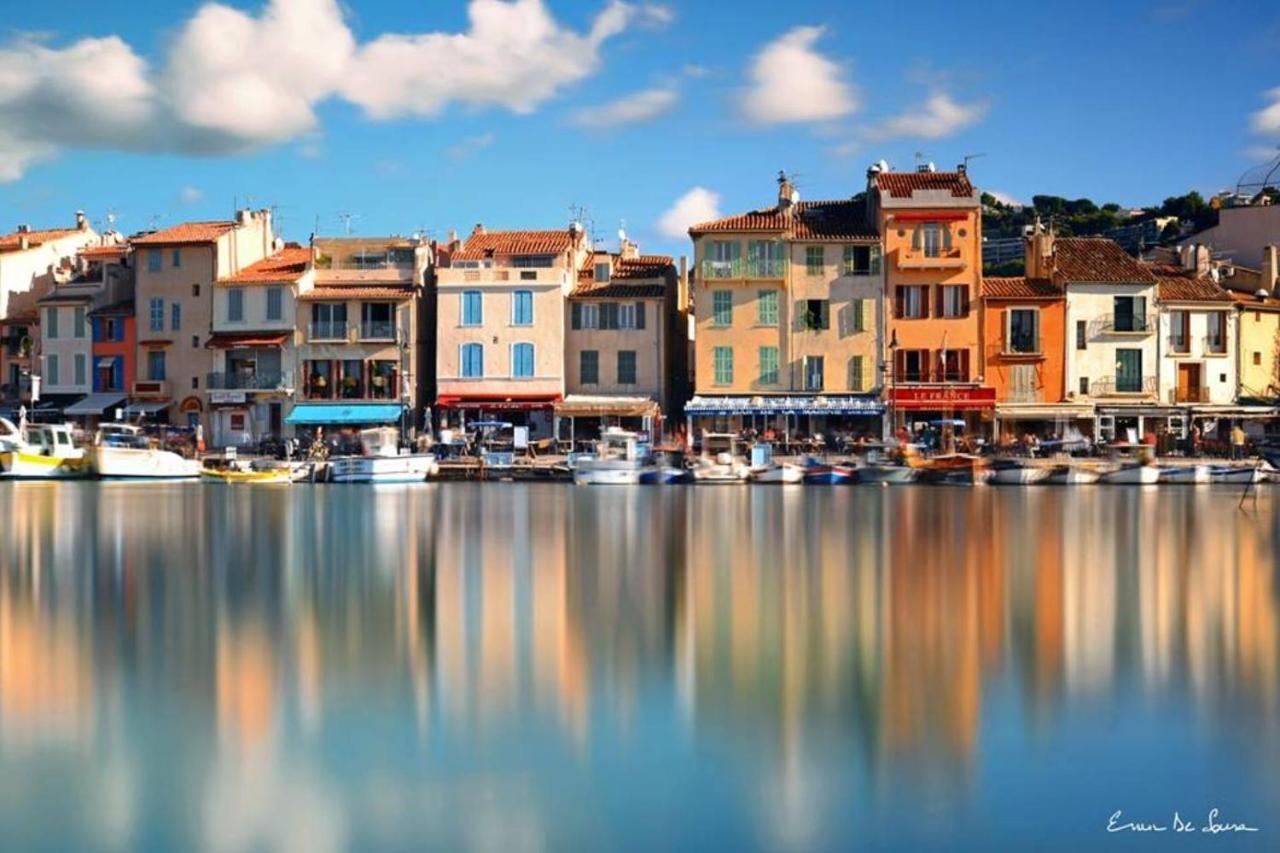 Le Son Des Vagues Vue Mer Cassis Extérieur photo